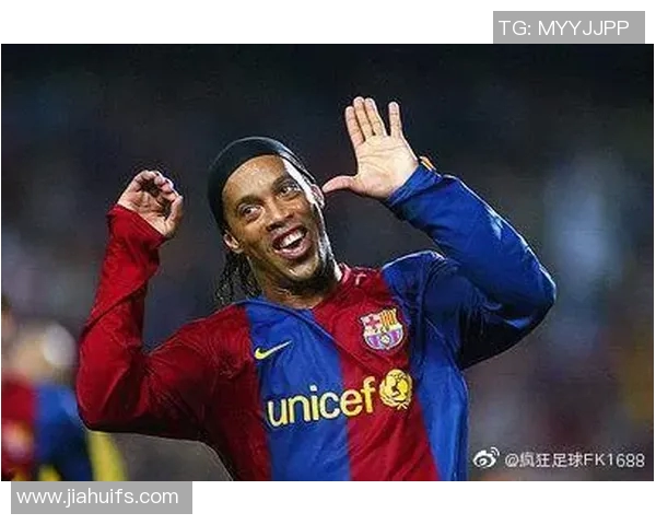 足球巨星洗澡幕后揭秘 球场英姿背后的私人时光和日常护理